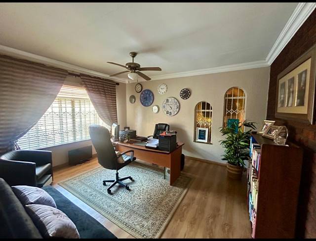 3 BEDROOM HOUSE FOR SALE IN SUNAIR PARK